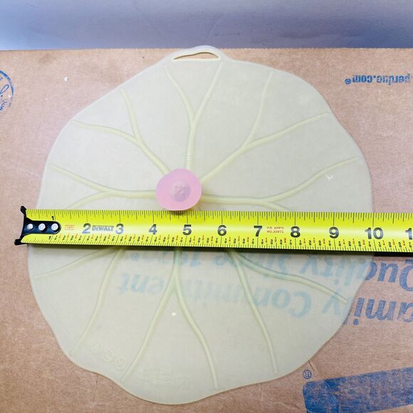 Charles Viancin Paris Silicone Handled Vintage Lily-Pad Design 10” Food Cover - Picture 9 of 9